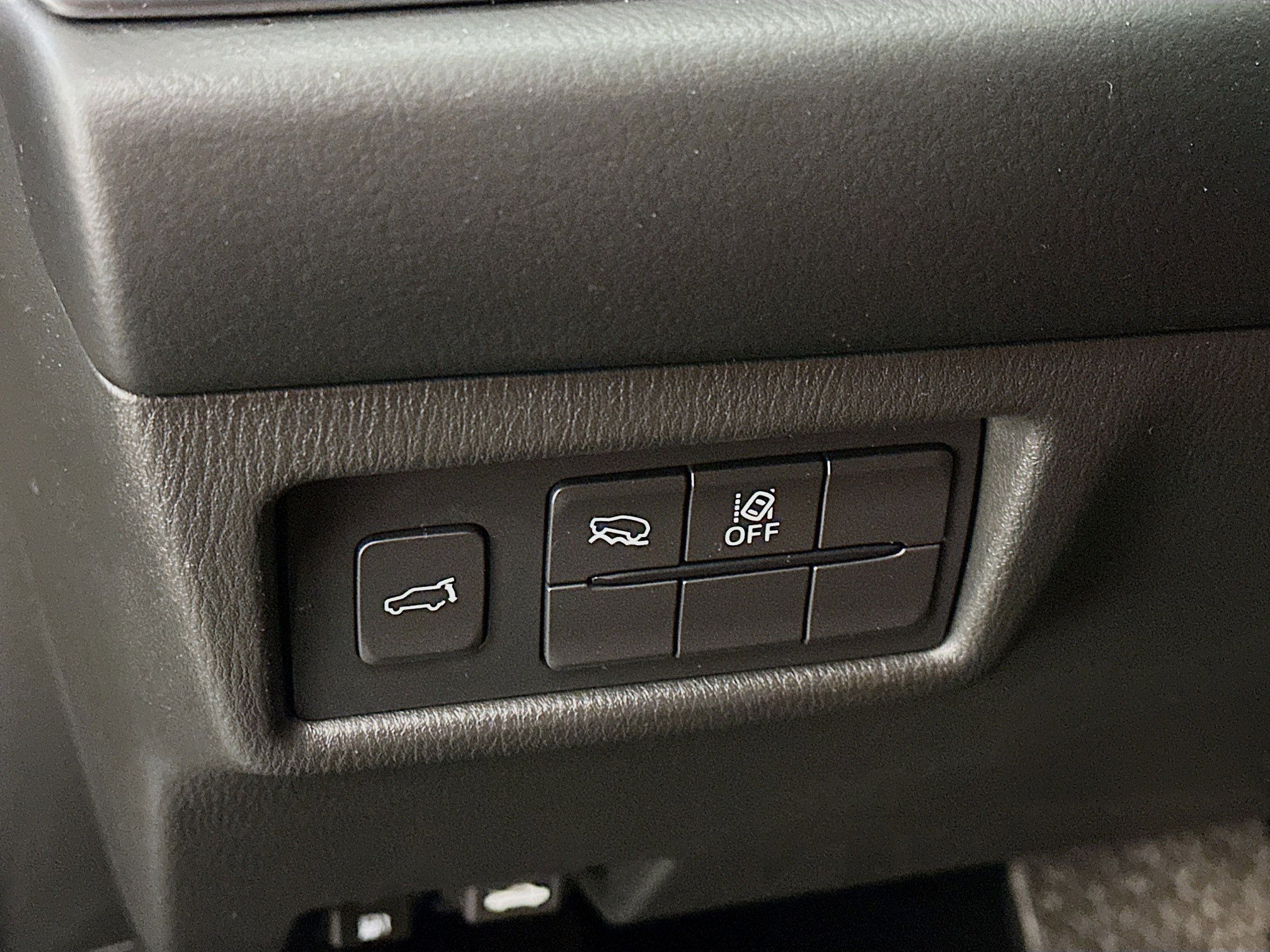 Used 2021 MAZDA CX-5 Carbon Edition image 17