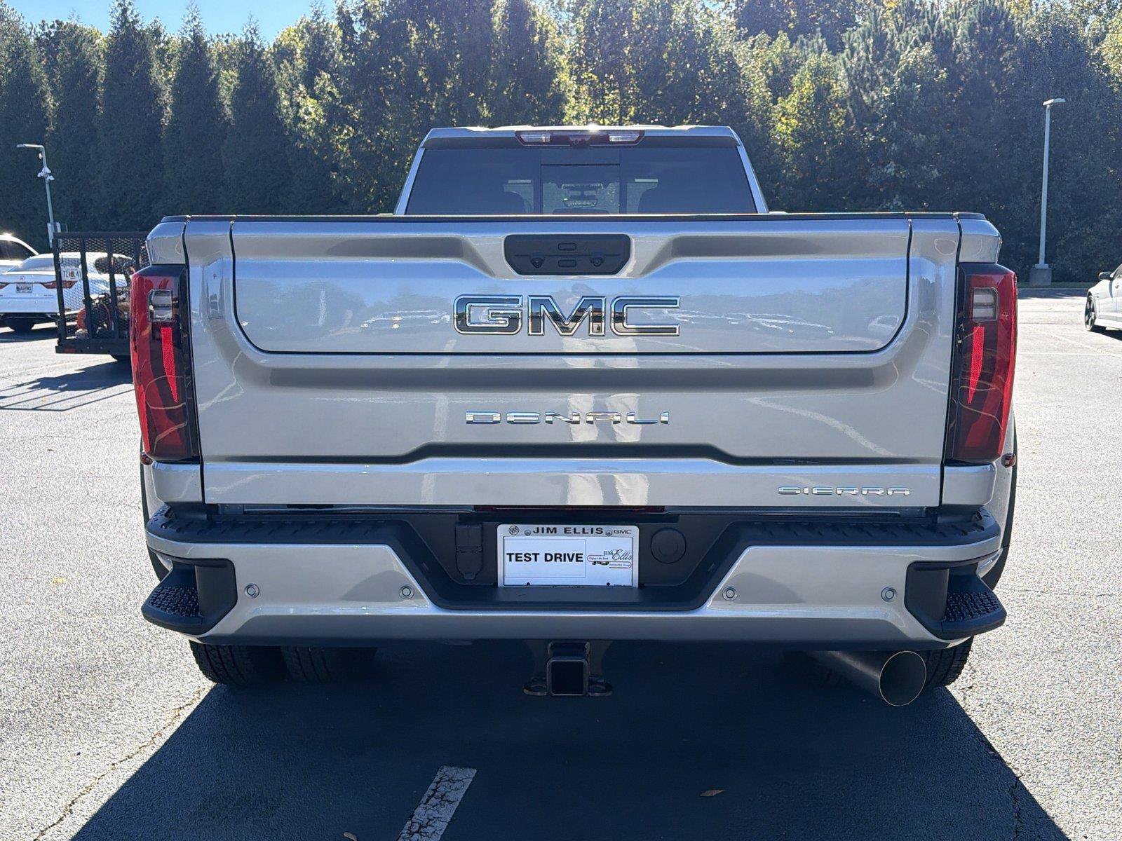 New 2026 GMC Sierra 3500 Denali Ultimate AWD/4WD image 5
