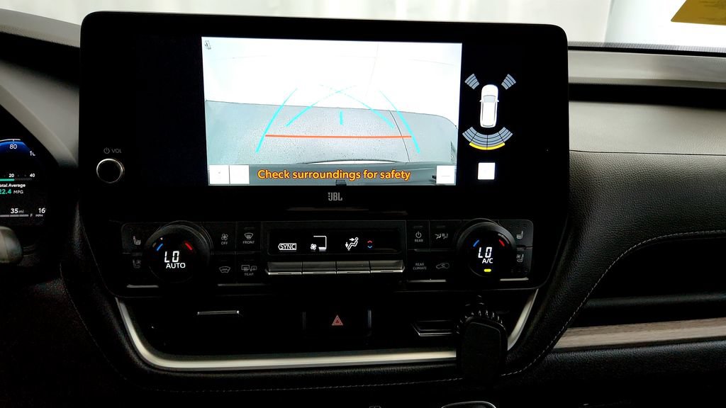 Certified 2024 Toyota Grand Highlander AWD image 32