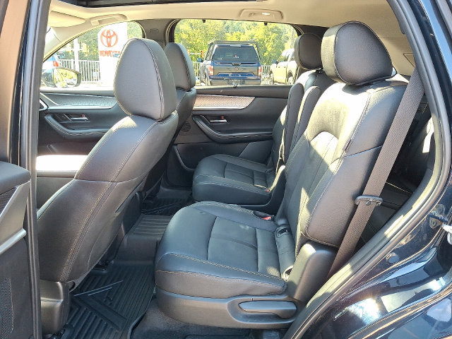 Used 2024 MAZDA CX-90 3.3 Turbo w/ Premium Package AWD/4WD image 10