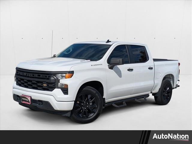 Used 2024 Chevrolet Silverado 1500 Custom image 1