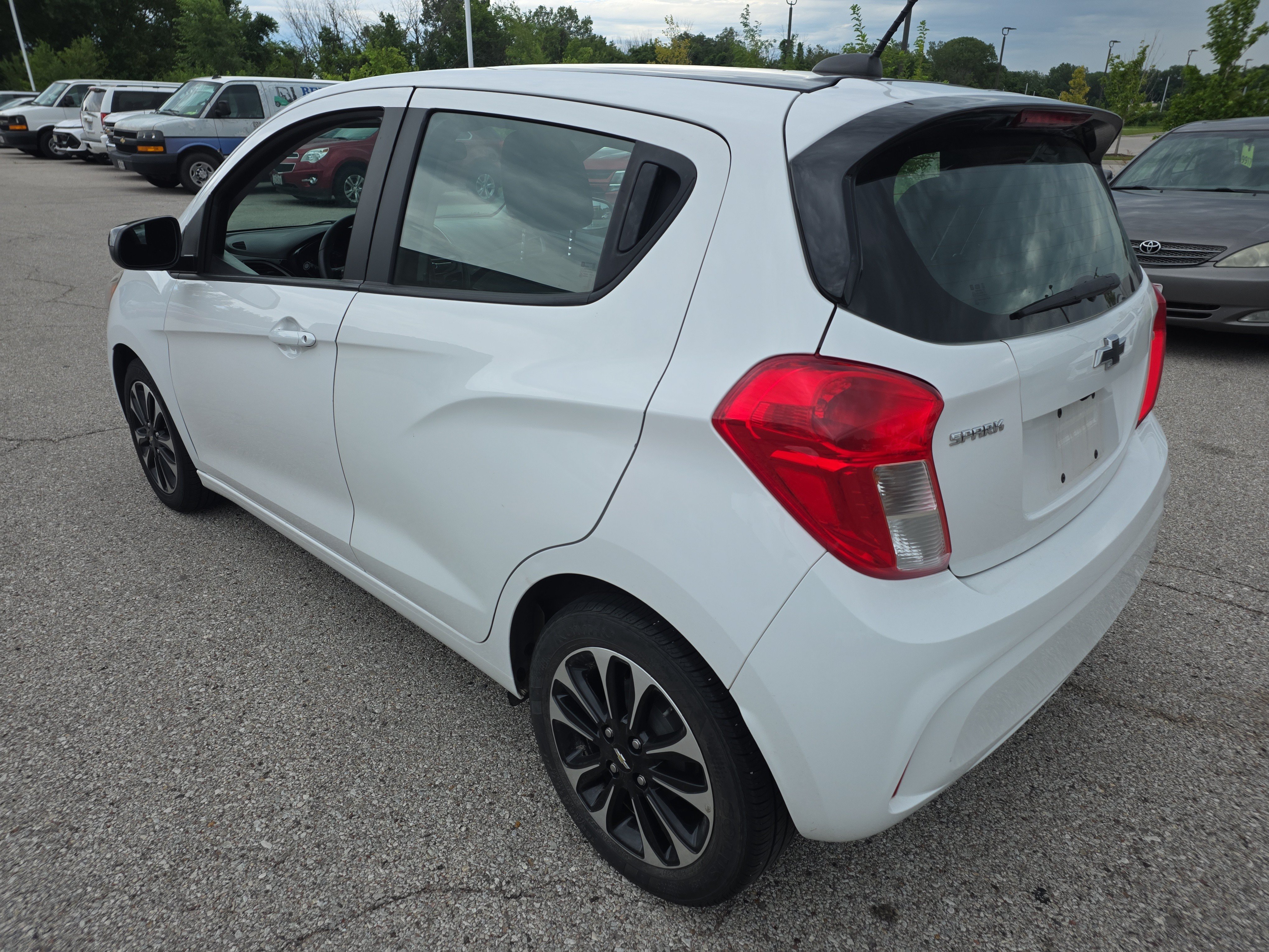 Used 2022 Chevrolet Spark LT w/ Spark Special Edition FWD image 6