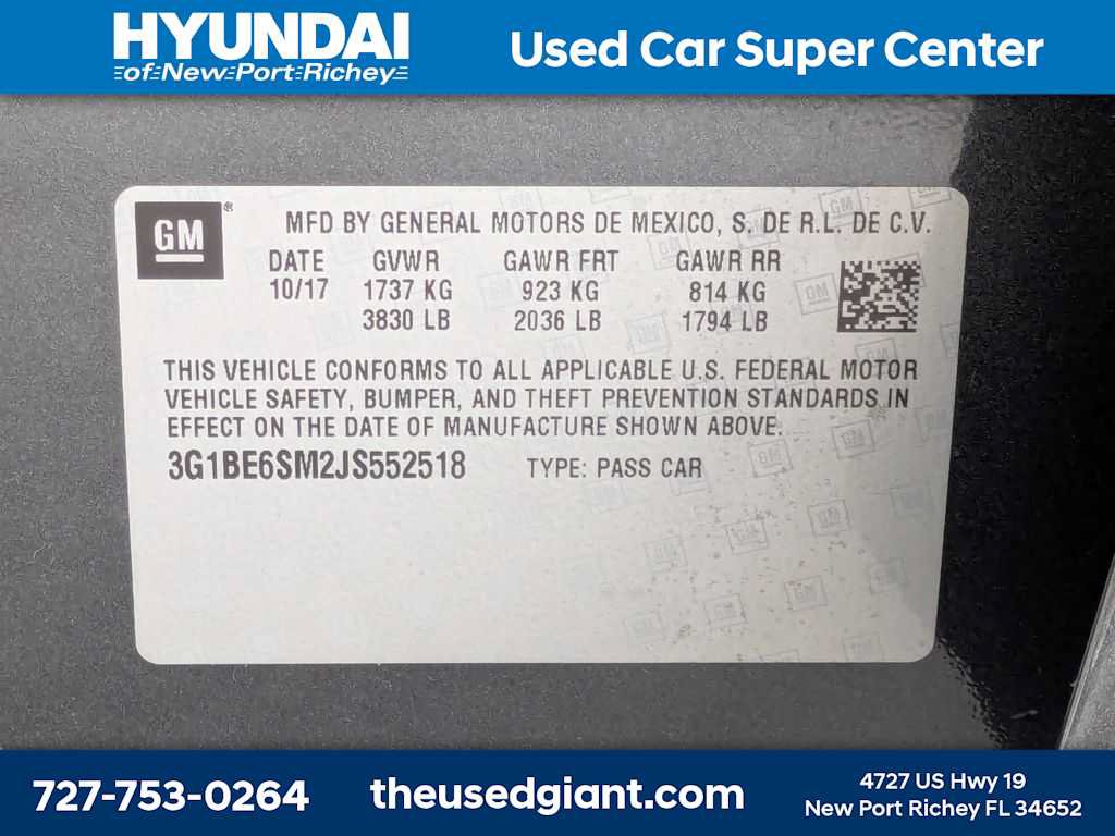 Used 2018 Chevrolet Cruze LT w/ RS Package FWD image 32
