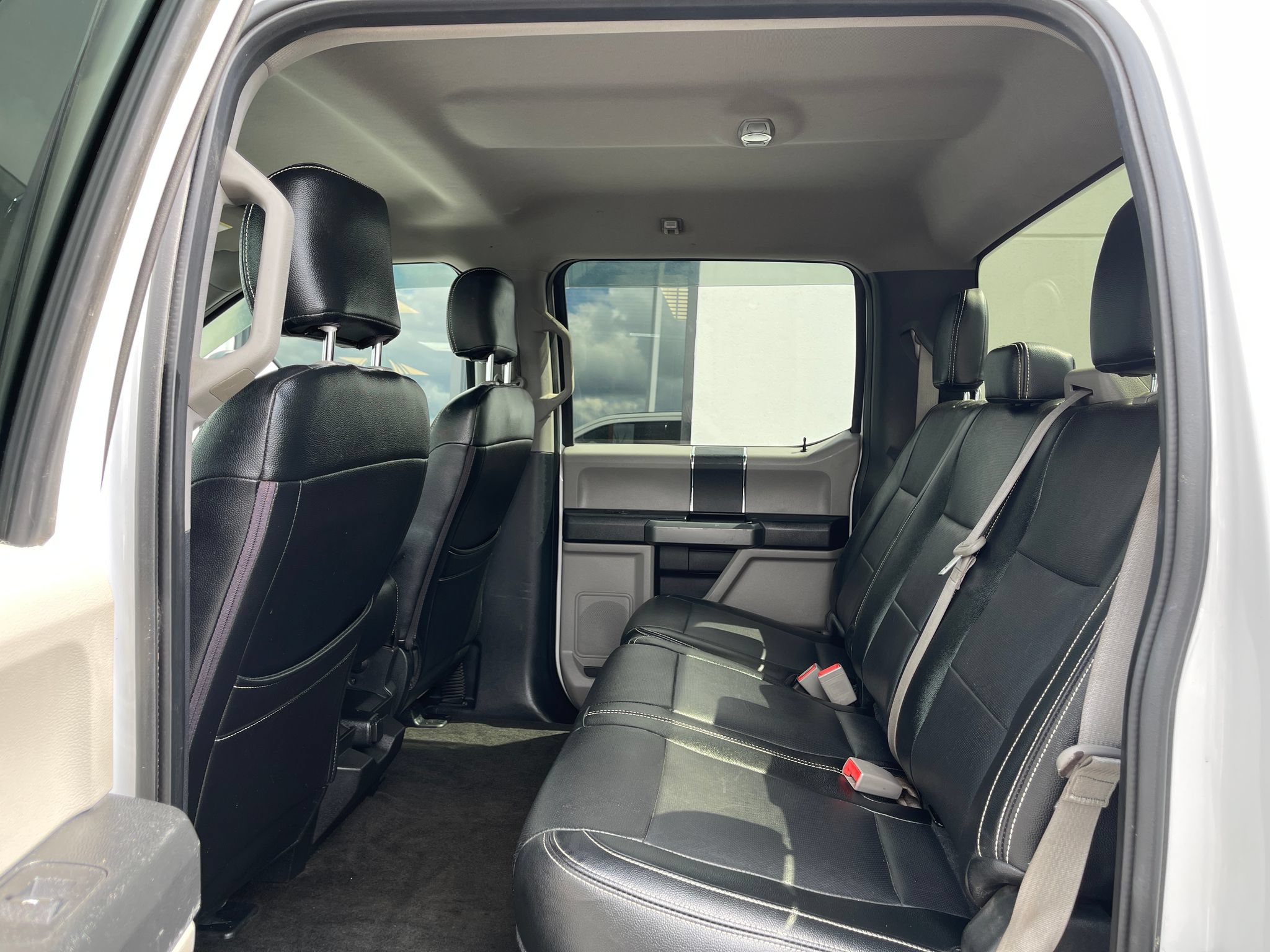 Used 2017 Ford F250 XLT AWD/4WD image 24