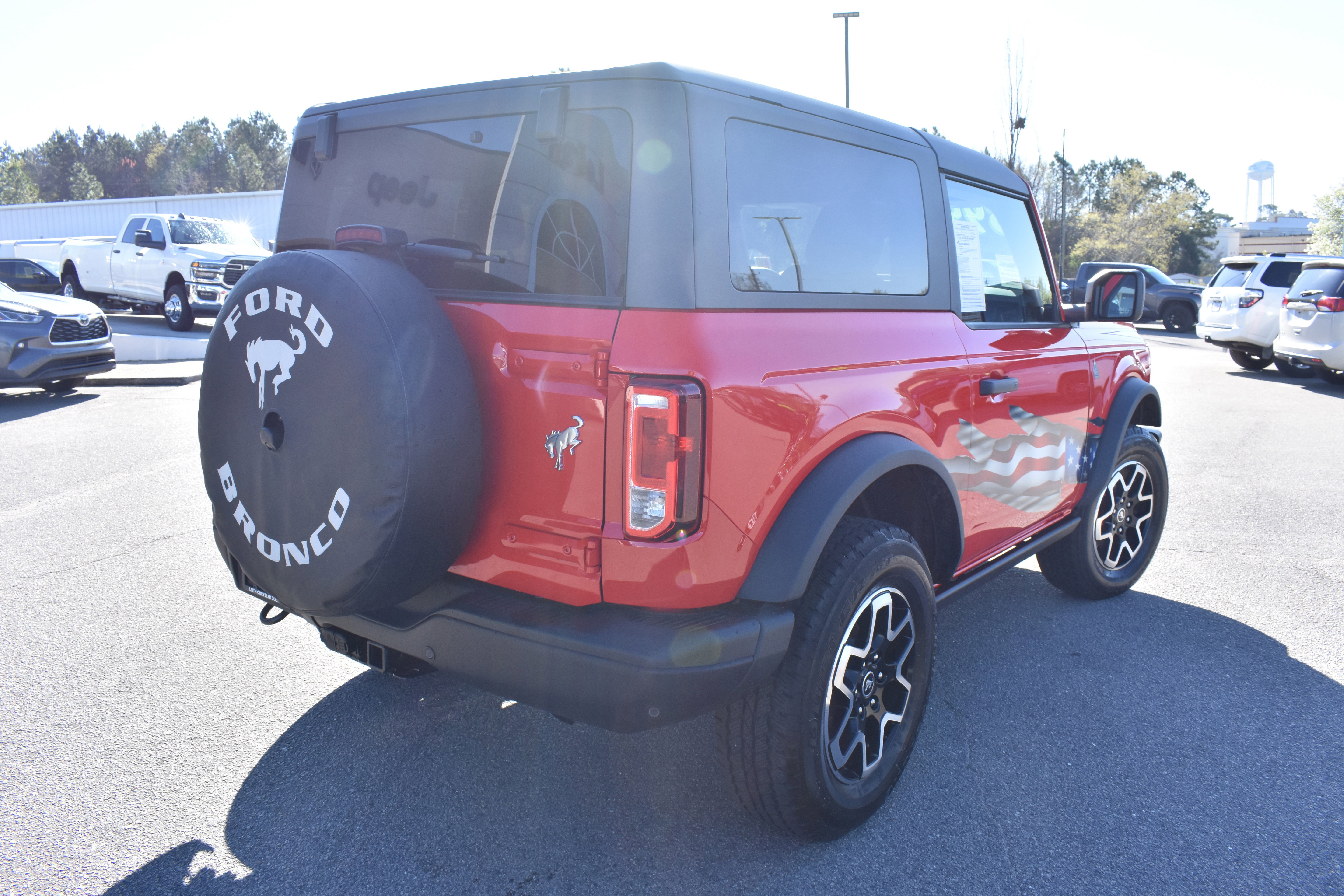 Used 2023 Ford Bronco Black Diamond image 9