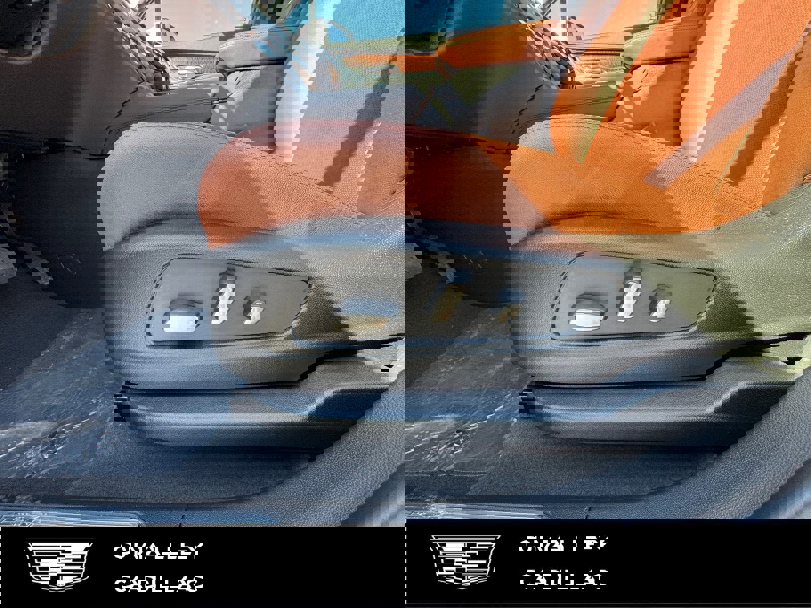 New 2025 Cadillac XT5 Premium Luxury w/ Technology Package image 23