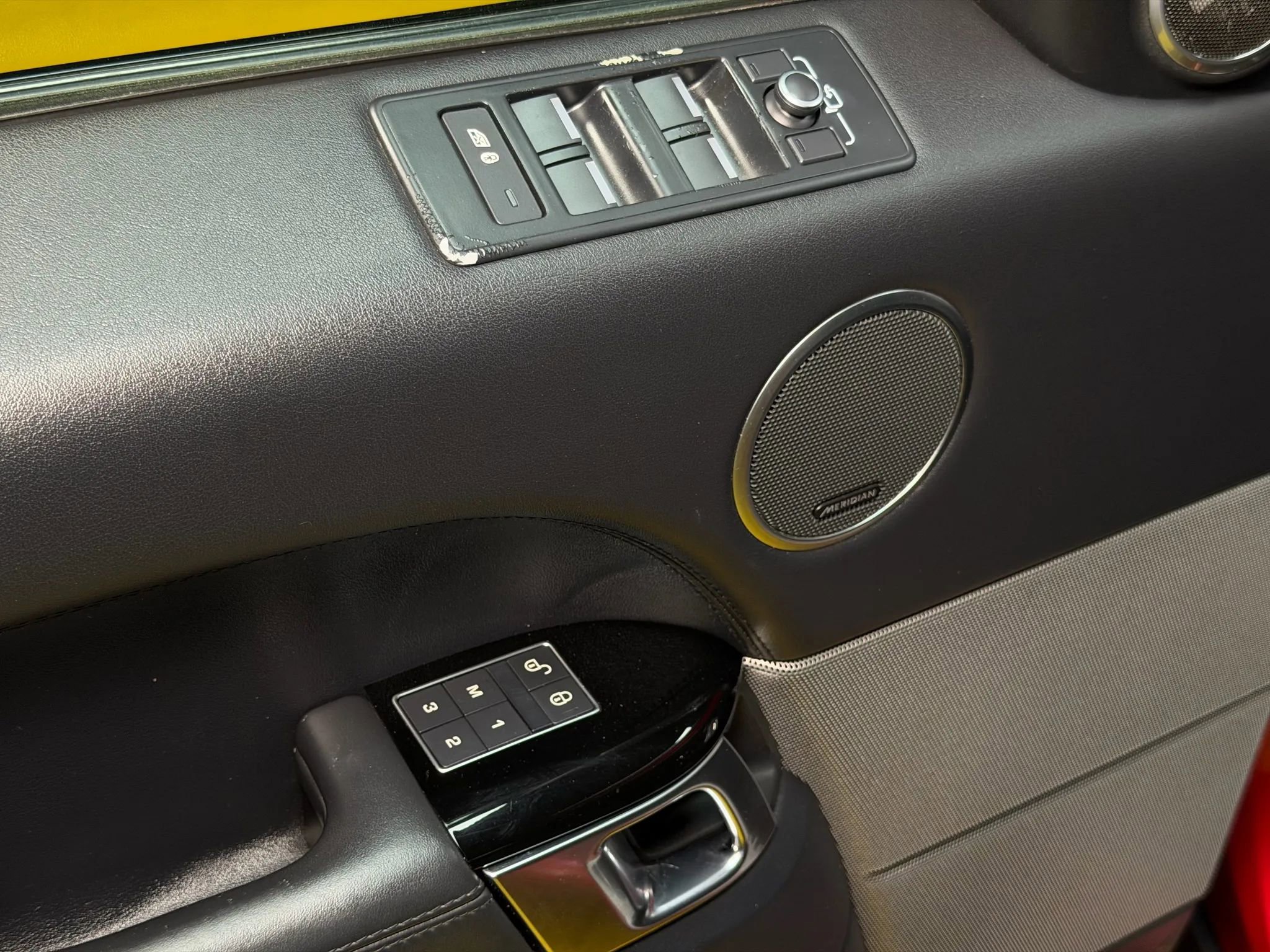 Used 2016 Land Rover Range Rover Sport Supercharged image 29