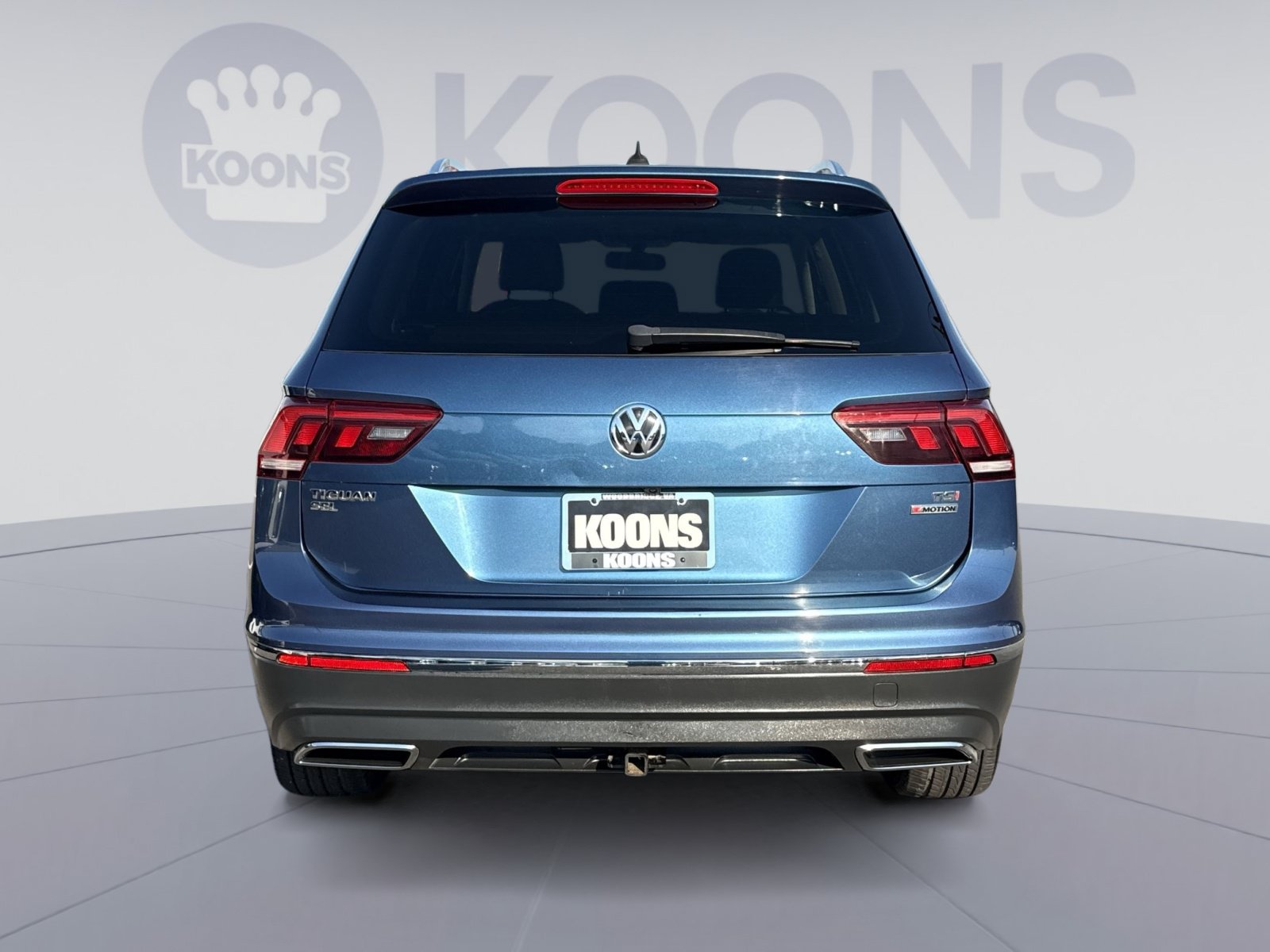Used 2018 Volkswagen Tiguan SEL AWD/4WD image 5