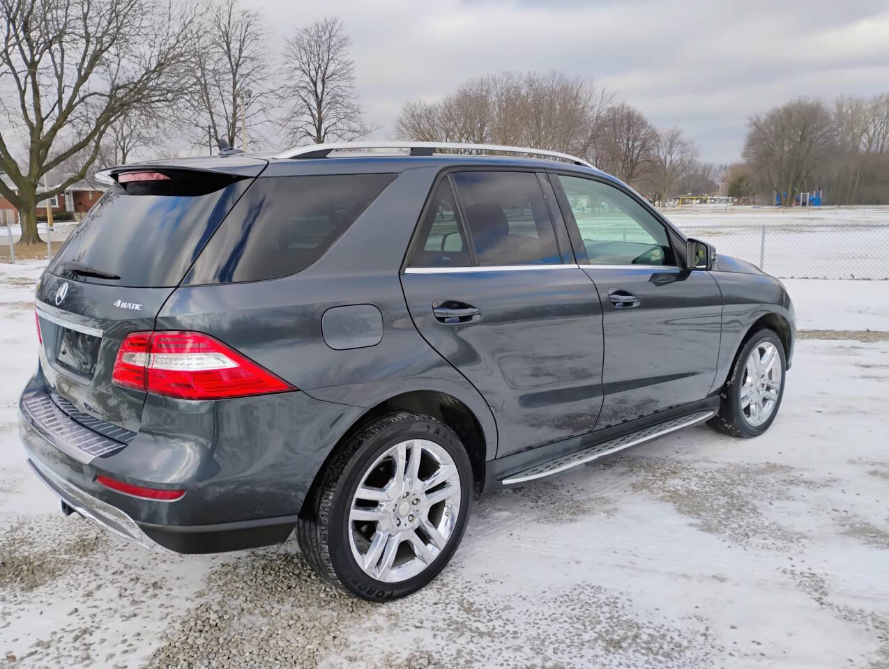 Used 2015 Mercedes-Benz ML 350 4MATIC w/ Premium 1 Package image 6
