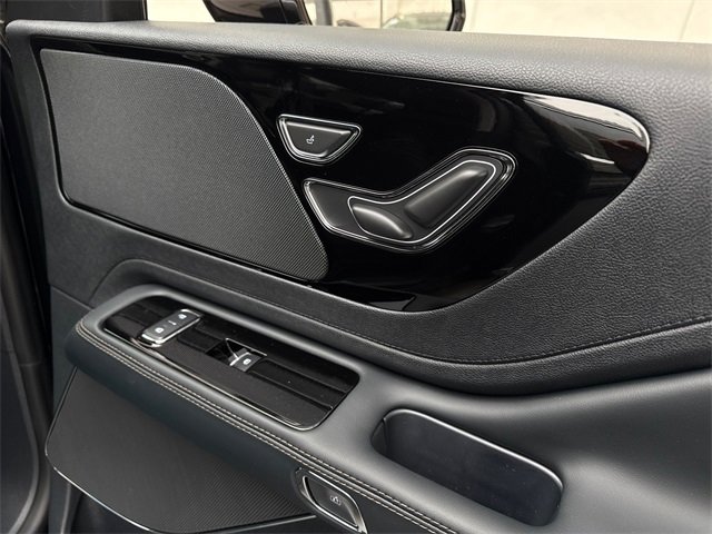 New 2026 Lincoln Aviator AWD image 7