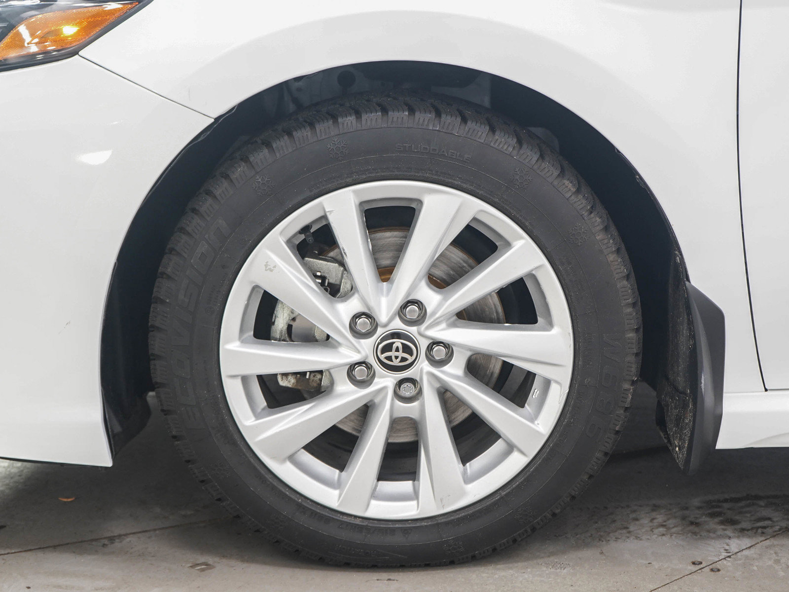Used 2023 Toyota Camry SE FWD image 28
