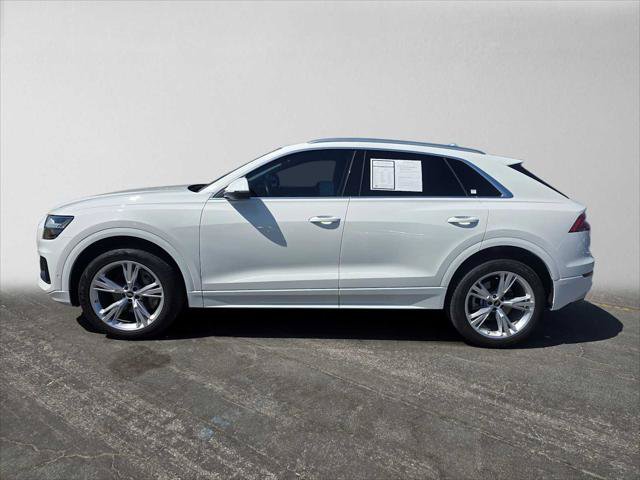 Used 2023 Audi Q8 Premium w/ Convenience Package AWD/4WD image 6