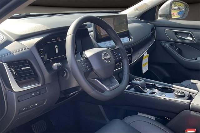 New 2026 Nissan Rogue Platinum w/ Platinum Premium Package image 7