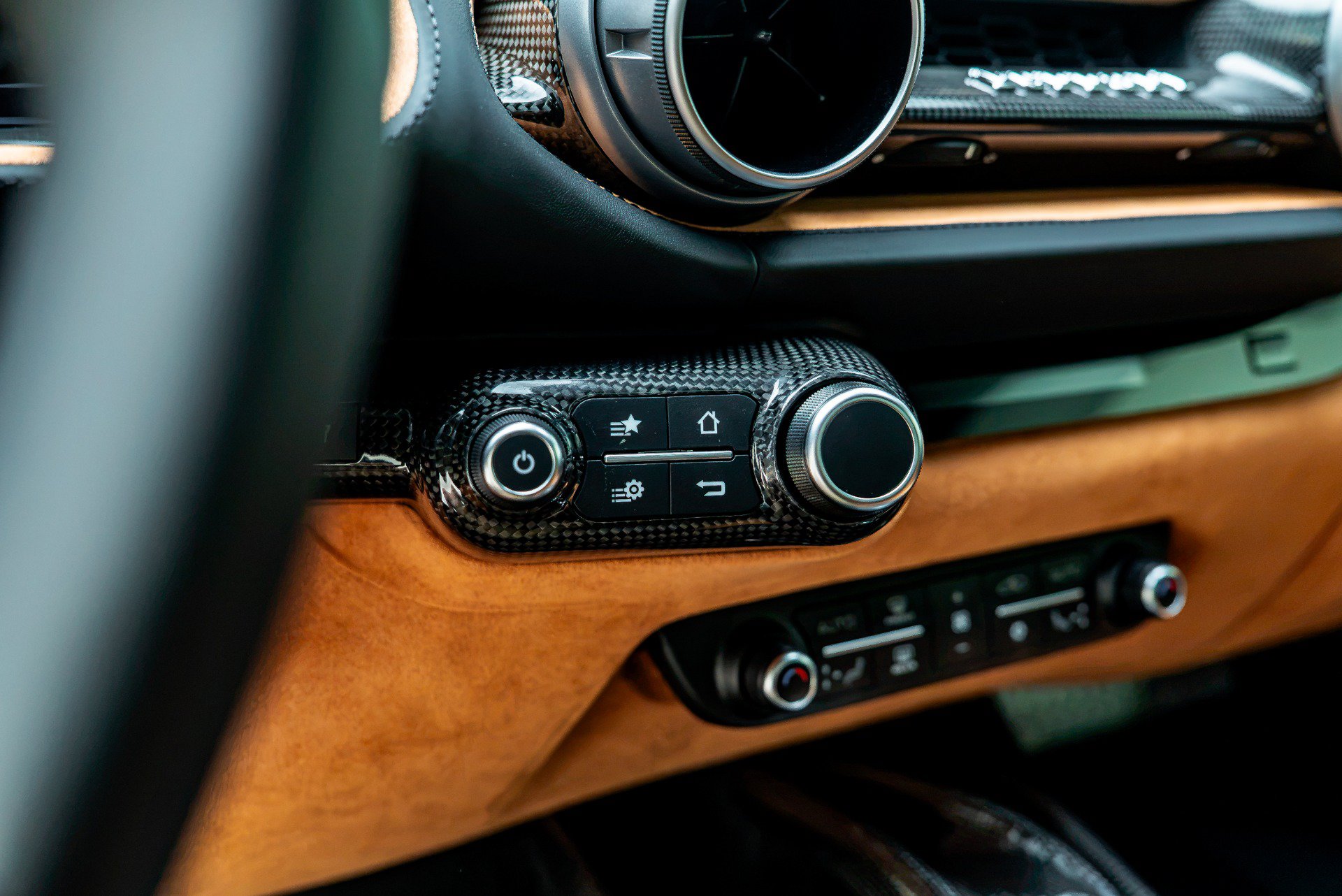 Used 2023 Ferrari 812 GTS RWD image 55