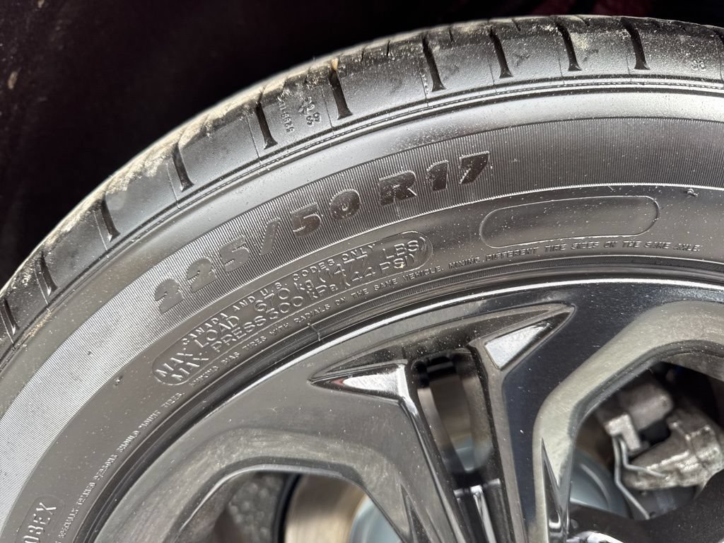 Used 2025 Honda Accord LX image 31