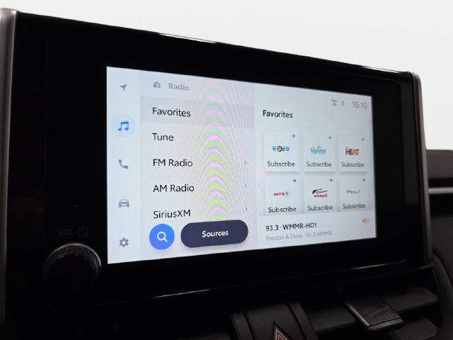 Certified 2025 Toyota RAV4 XLE AWD/4WD image 17
