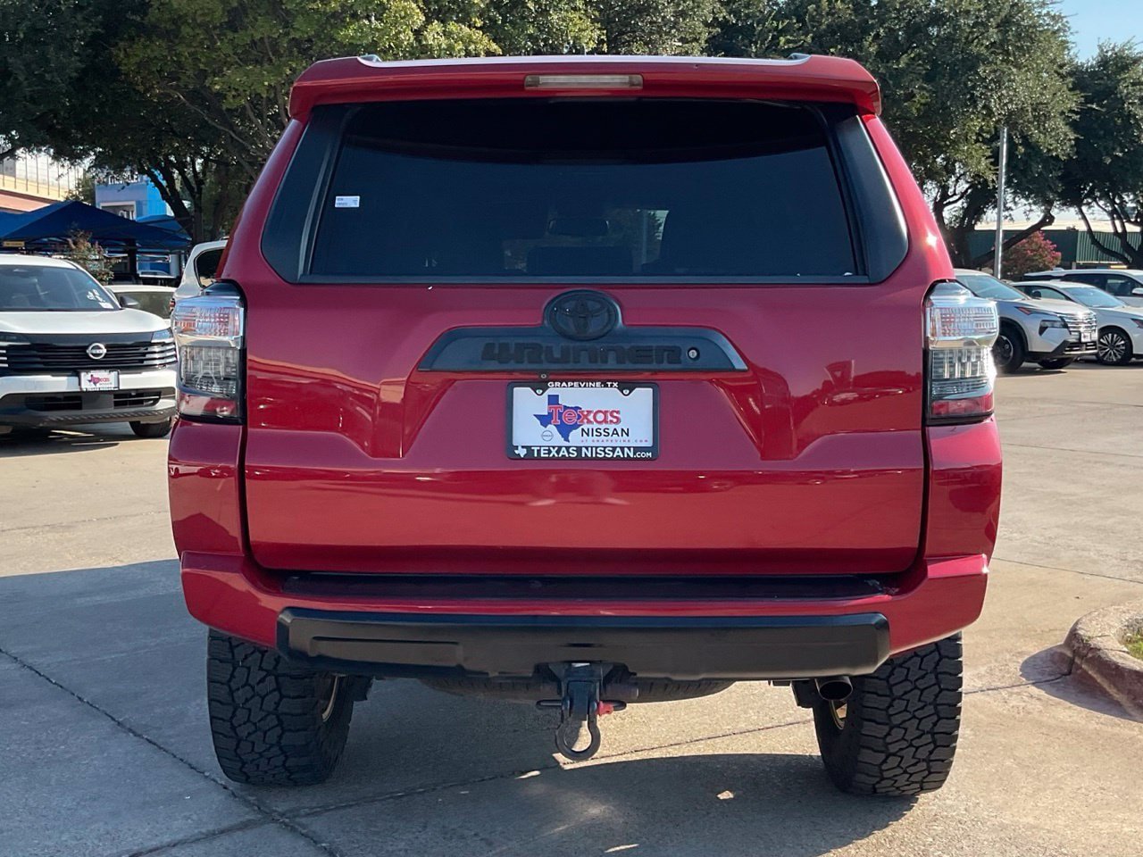 Used 2016 Toyota 4Runner Trail Premium AWD/4WD image 5