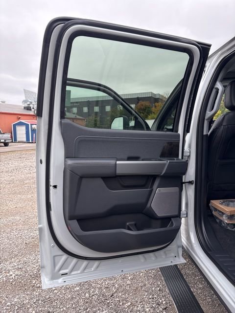 New 2026 Ford F250 Lariat w/ Tremor Off-Road Package image 38