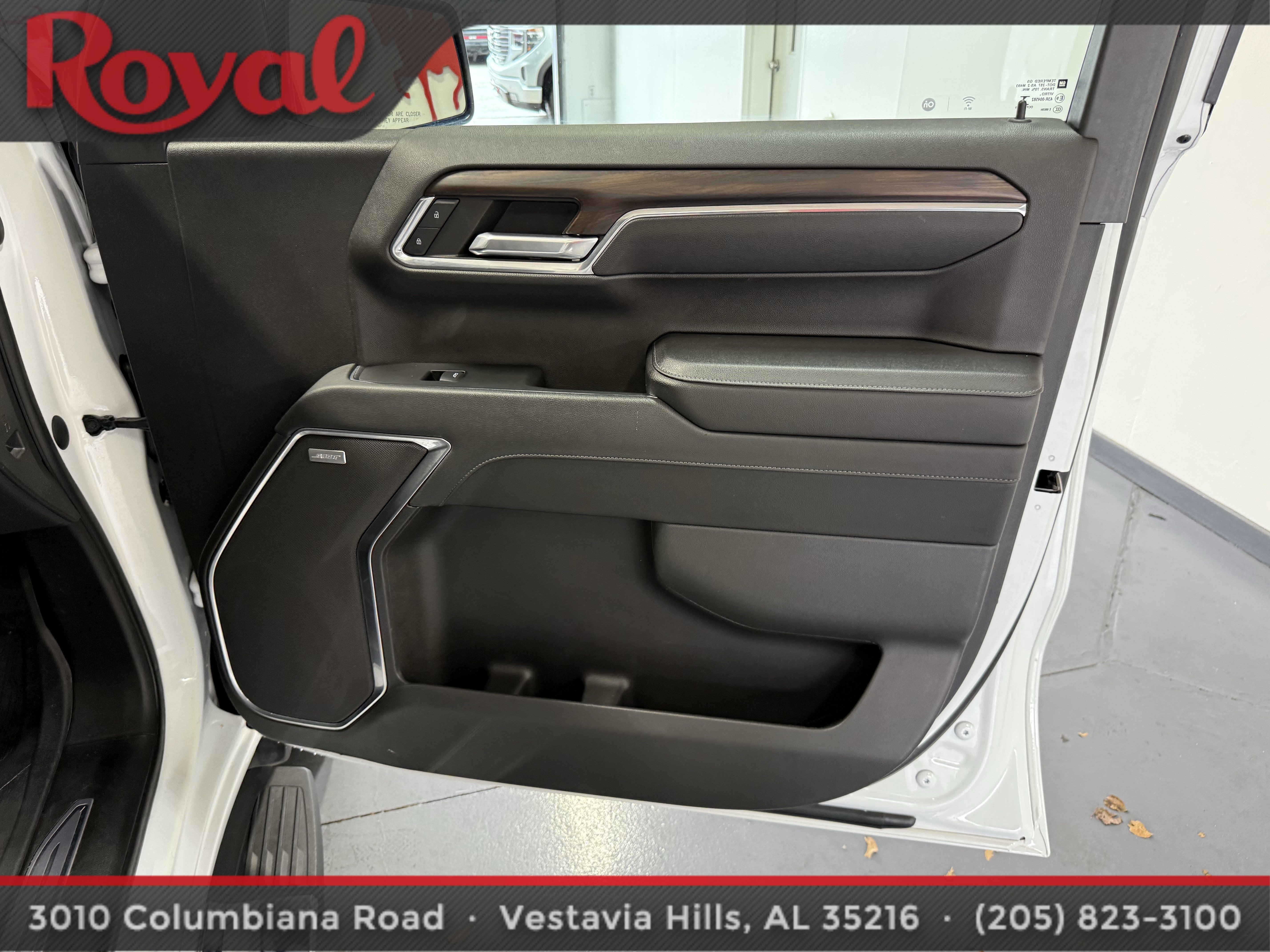 Used 2023 GMC Sierra 1500 SLT w/ SLT Premium Plus Package image 7