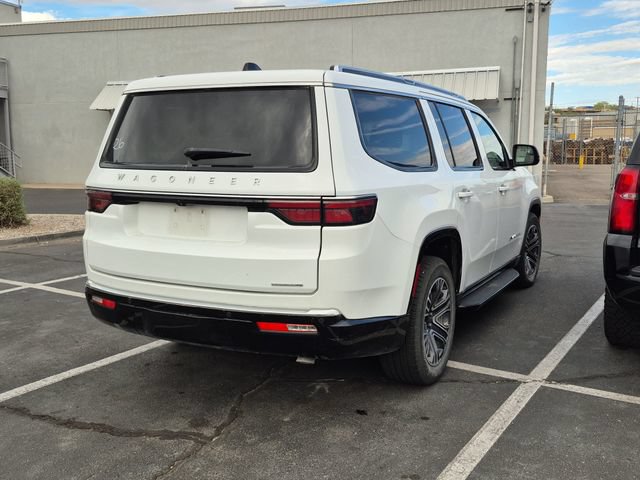 Used 2024 Jeep Wagoneer Series II w/ Flexible Seating Group AWD/4WD image 11