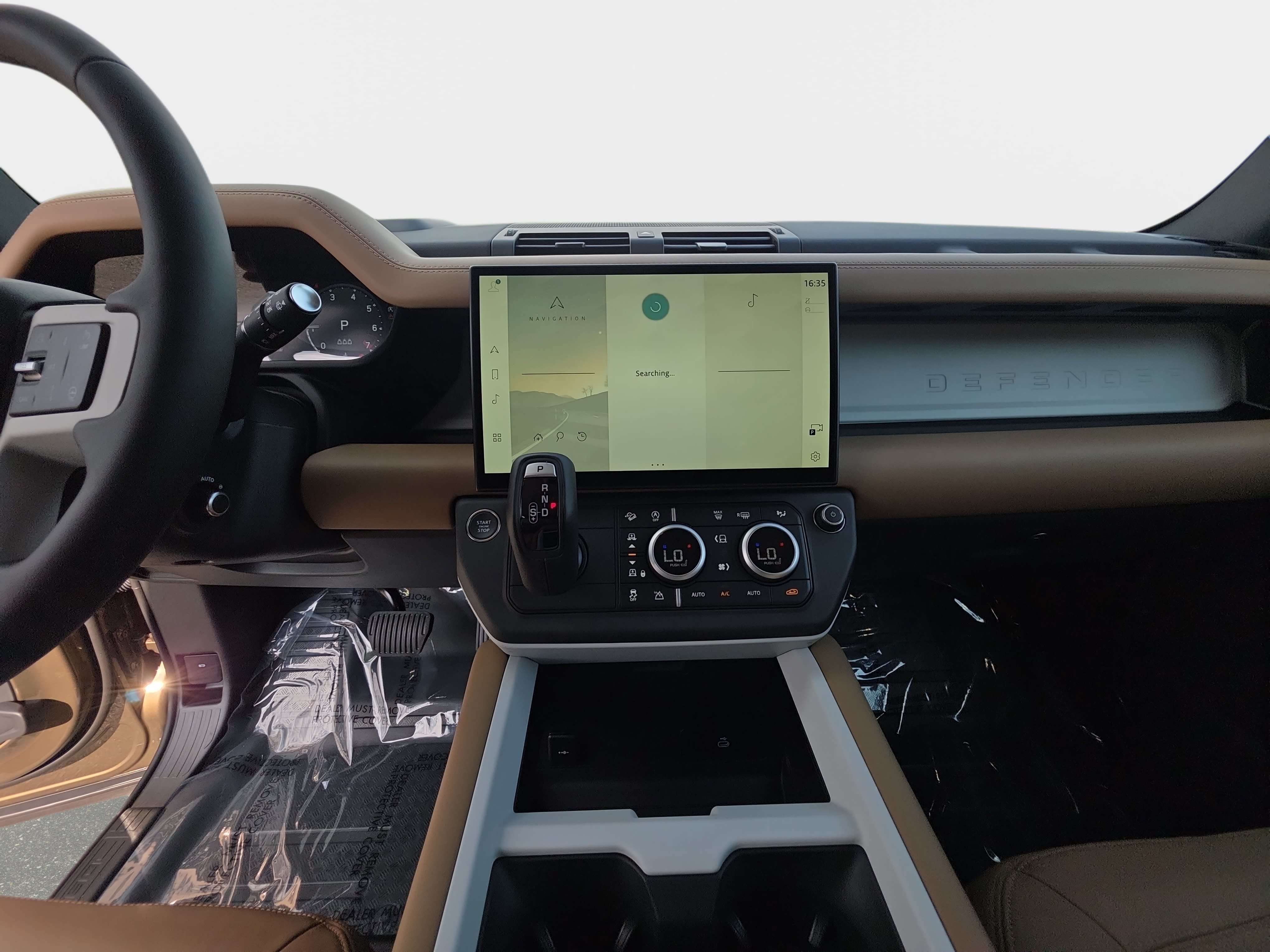 New 2026 Land Rover Defender 110 X-Dynamic SE AWD/4WD image 19