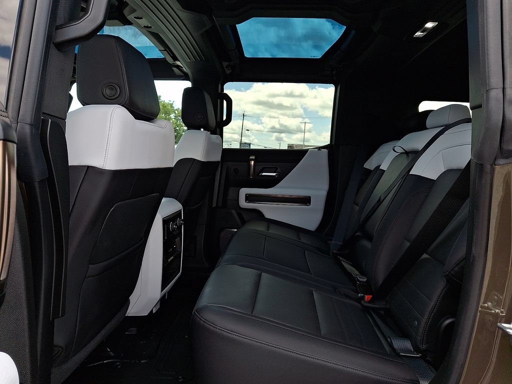 Used 2025 GMC Hummer EV 3X AWD/4WD image 10