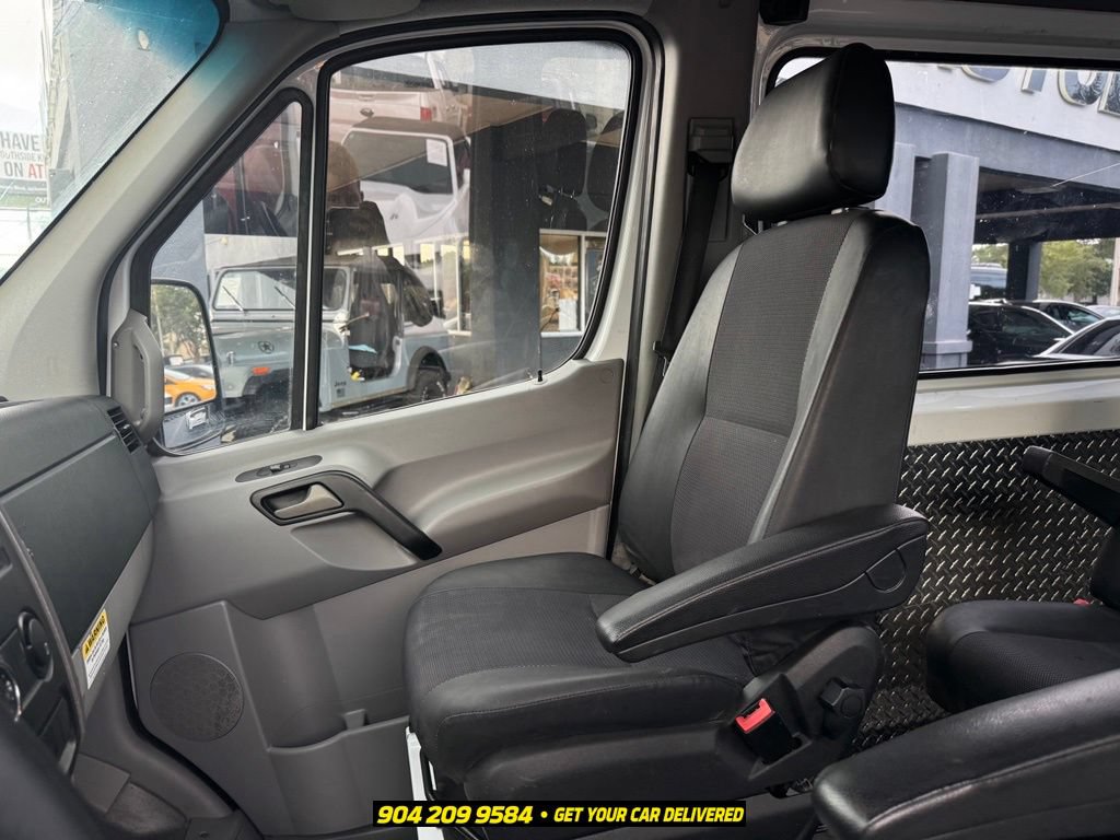 Used 2016 Mercedes-Benz Sprinter 3500 image 16
