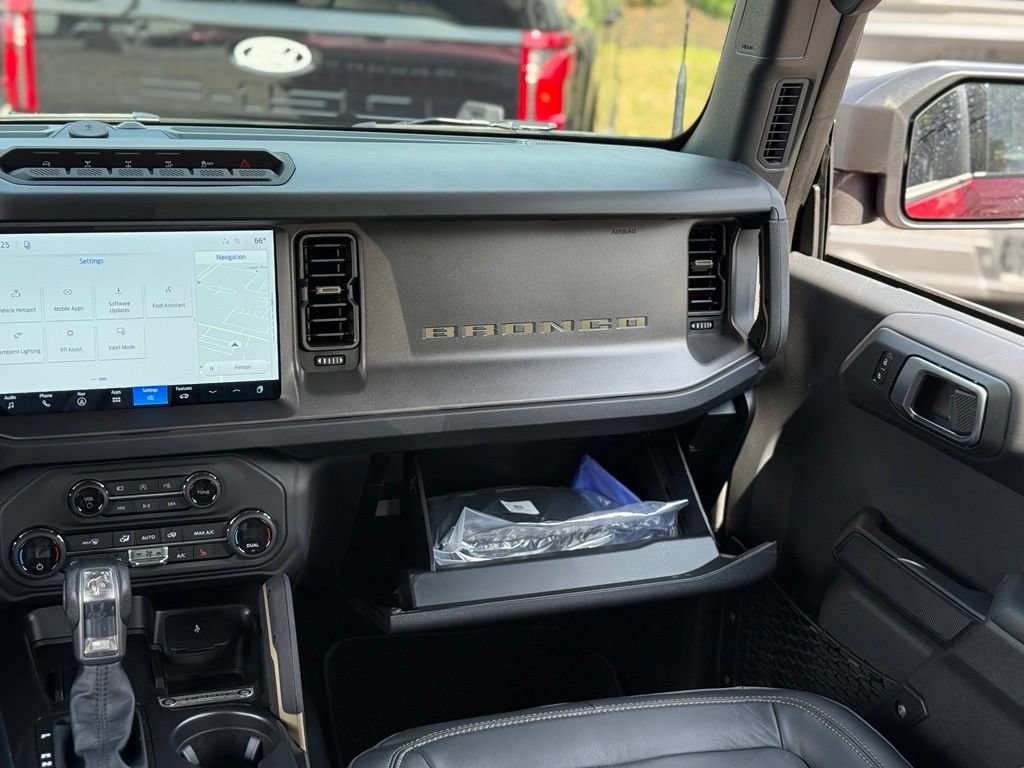 New 2026 Ford Bronco Badlands AWD/4WD image 28