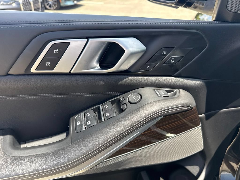 Used 2019 BMW X5 xDrive40i w/ Premium Package 2 AWD/4WD image 21