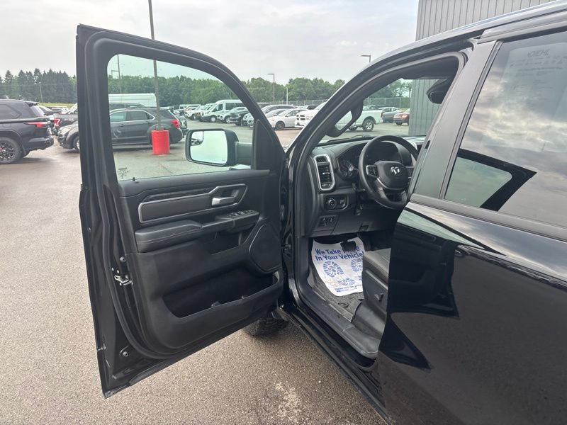 Used 2023 RAM 1500 Big Horn AWD/4WD image 18
