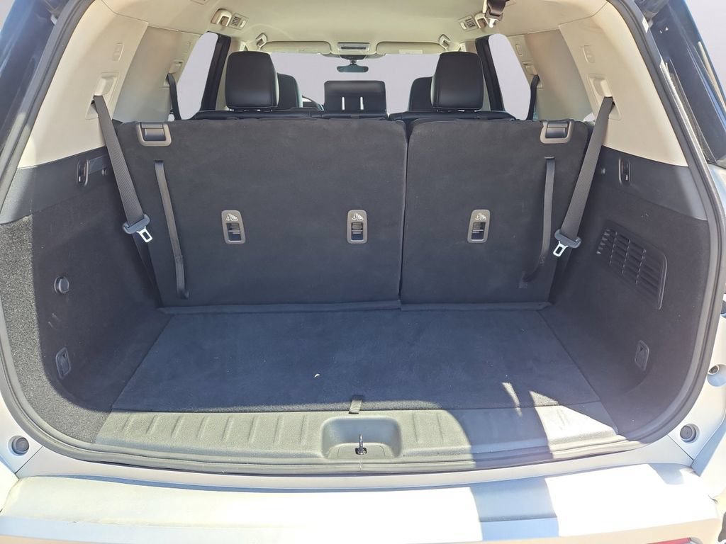 Used 2023 Nissan Pathfinder SL FWD image 35