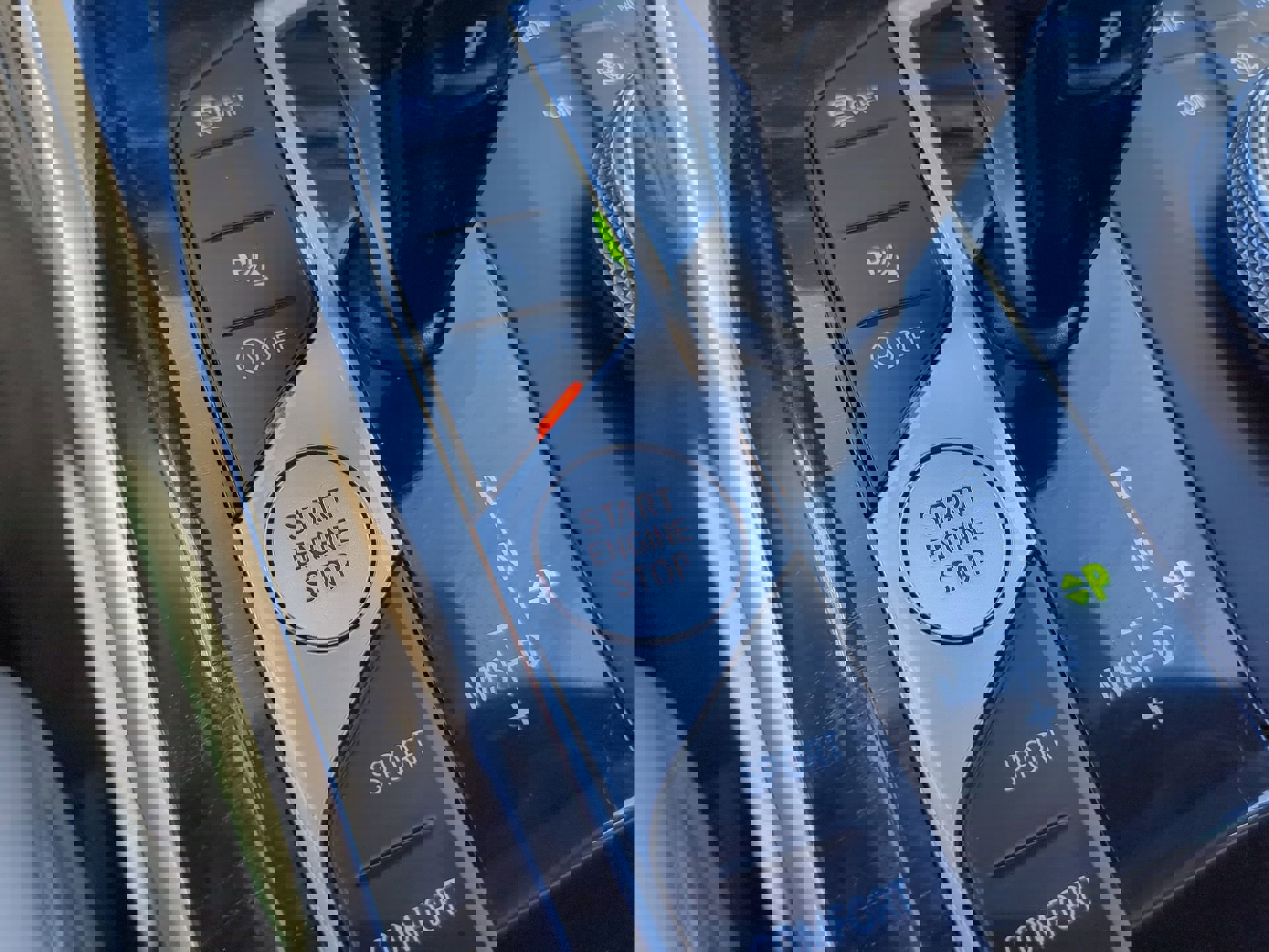 Used 2023 BMW 430i xDrive Convertible w/ M Sport Package image 35