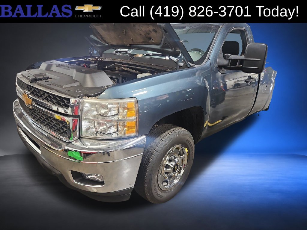Used 2012 Chevrolet Silverado 2500 W/T AWD/4WD image 2
