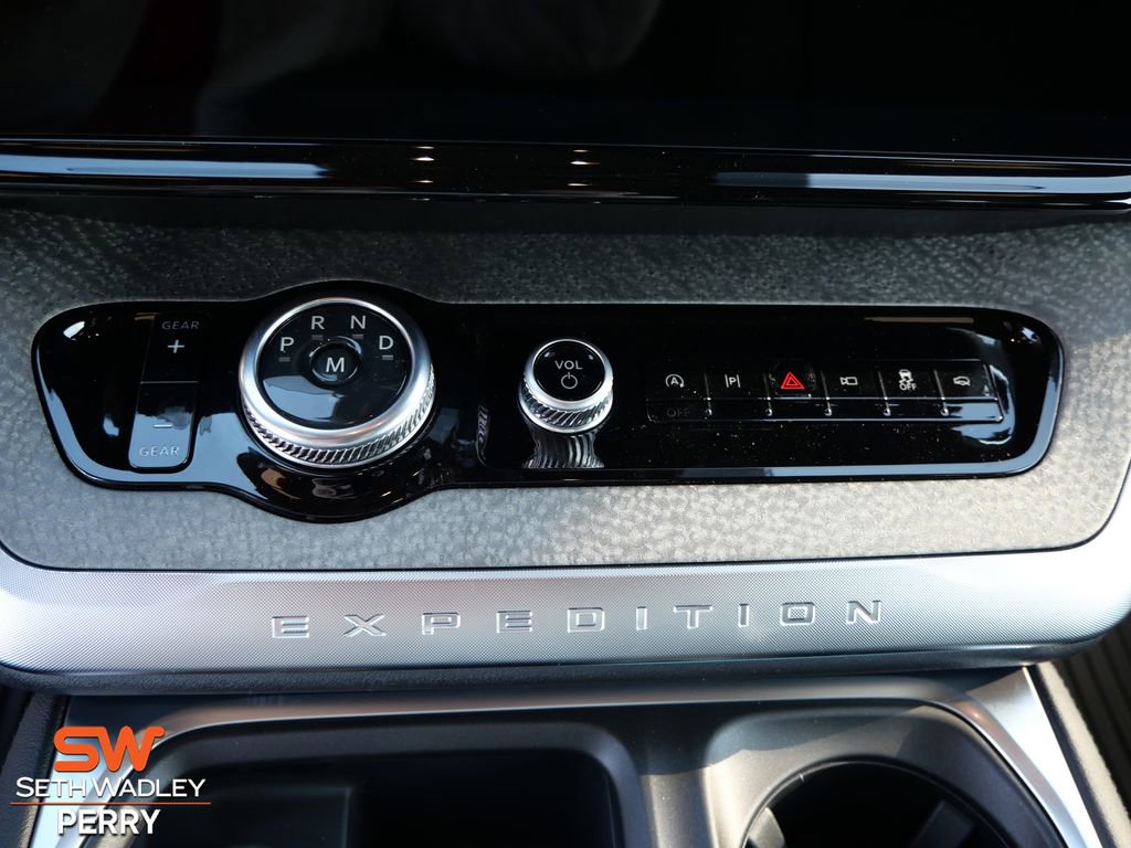 New 2026 Ford Expedition Tremor image 14