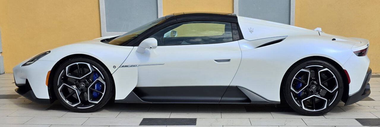 Used 2024 Maserati MC20 Cielo RWD image 8