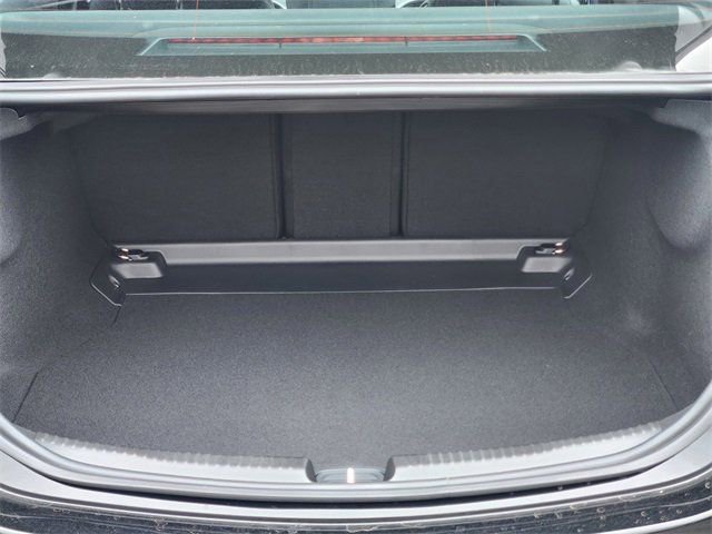 Used 2025 Mercedes-Benz C 300 4MATIC Sedan image 15