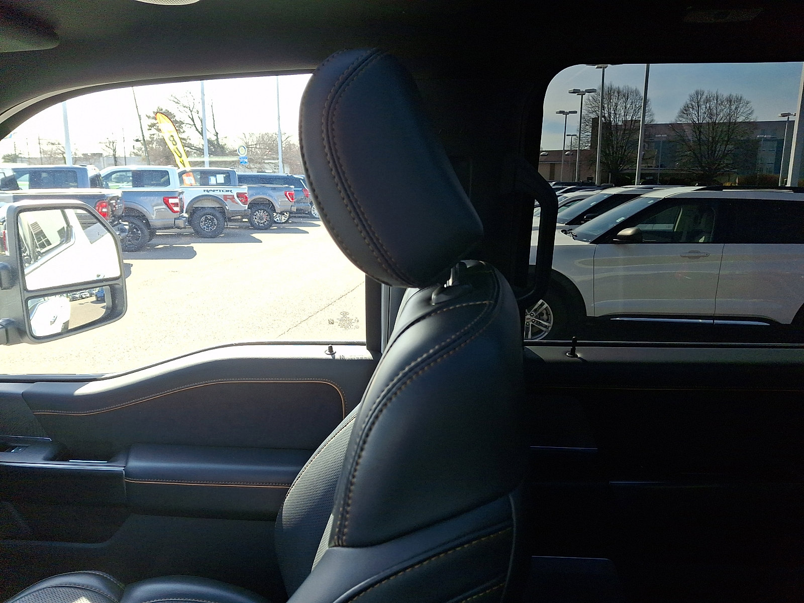 Certified 2024 Ford F450 Platinum w/ FX4 Off-Road Package image 16