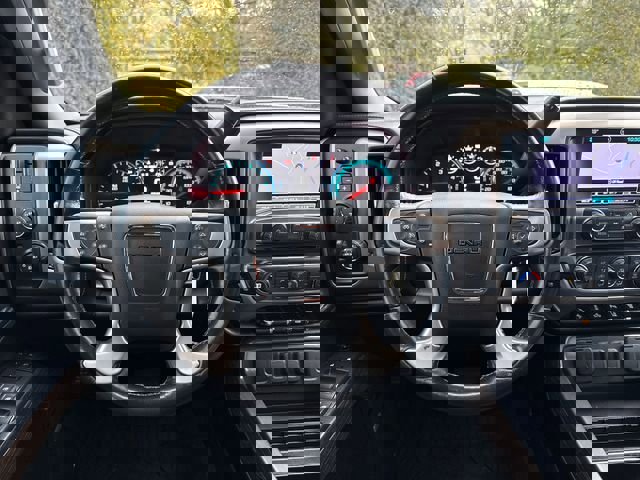 Used 2018 GMC Sierra 3500 Denali w/ Duramax Plus Package image 18