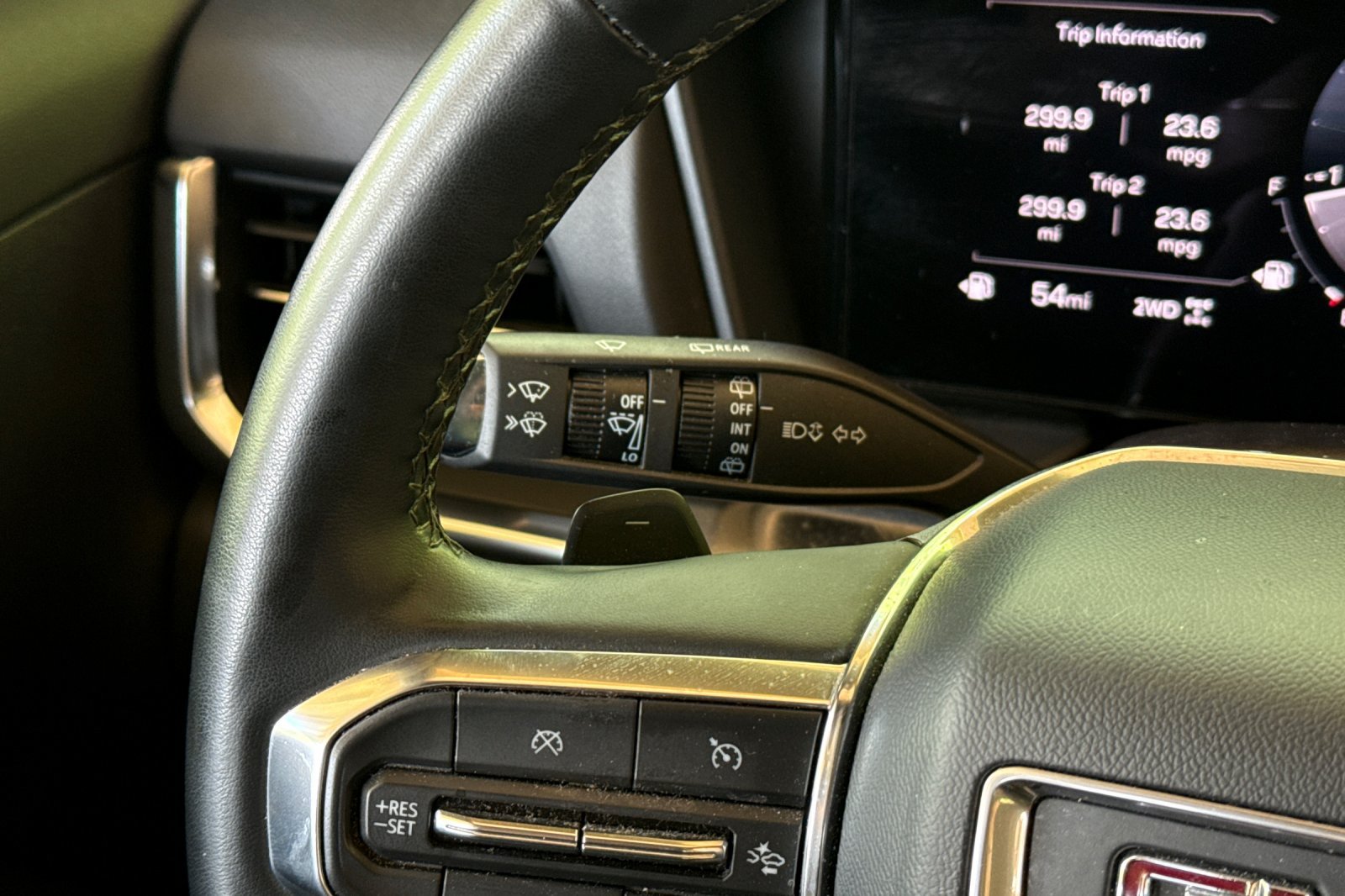 Used 2025 GMC Terrain Elevation AWD/4WD image 32