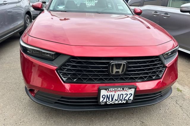 Used 2024 Honda Accord EX image 3