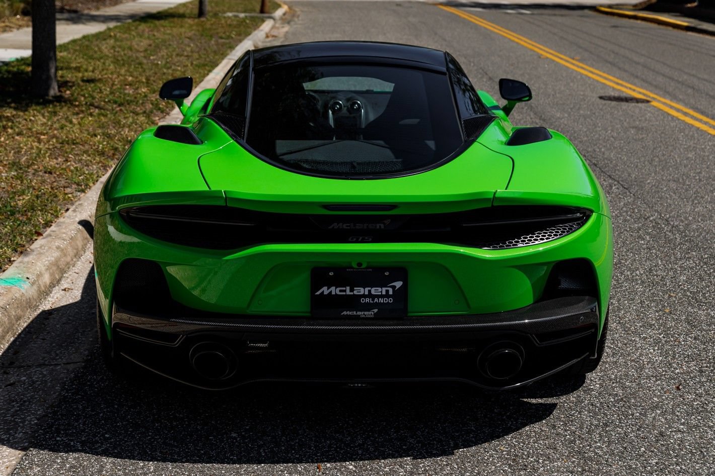 Used 2025 McLaren GTS RWD image 12