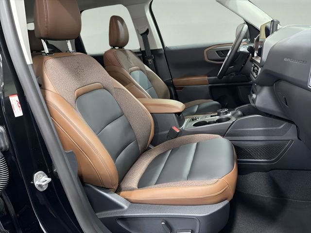 Used 2025 Ford Bronco Sport Outer Banks image 14