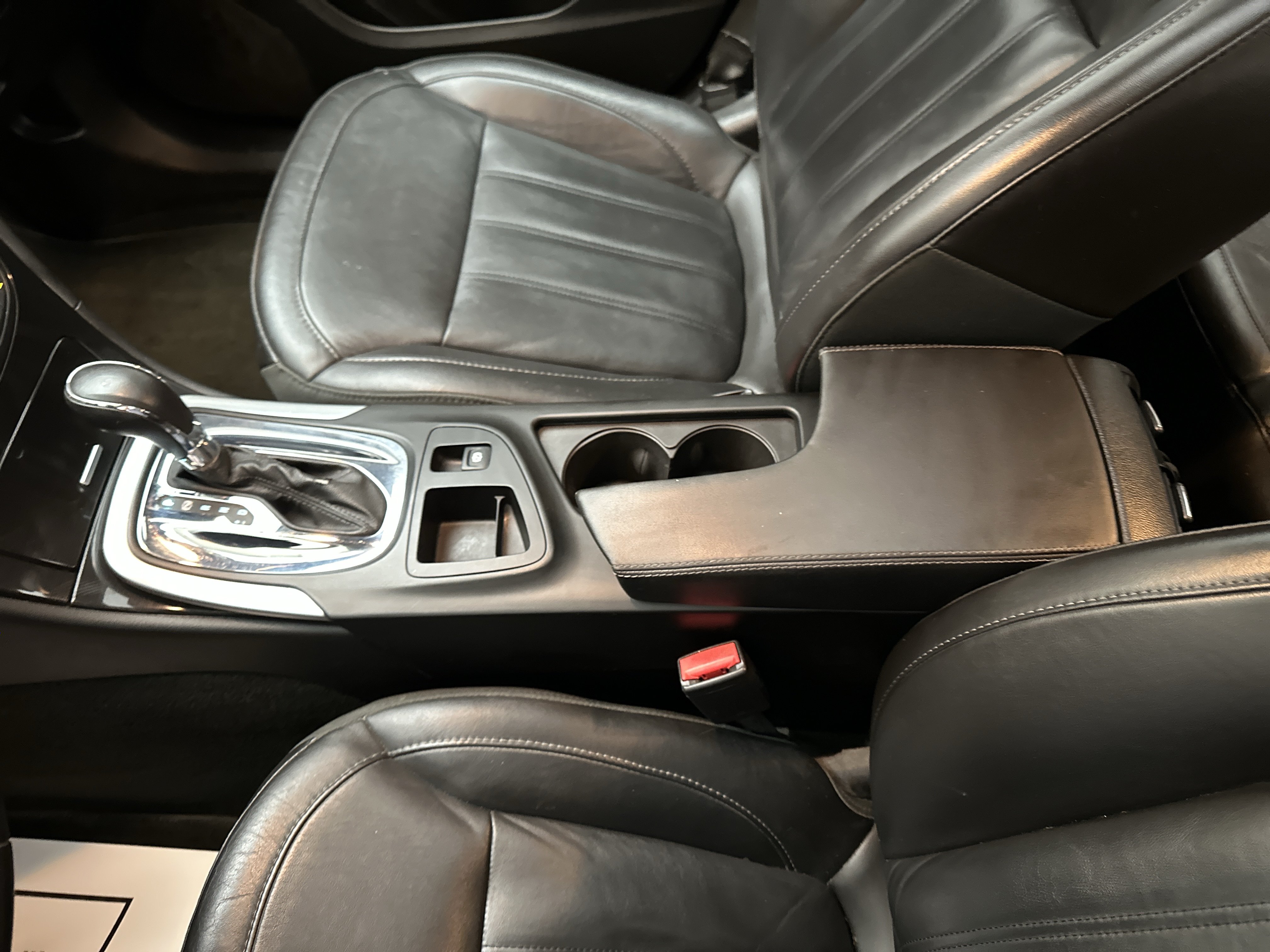 Used 2015 Buick Regal FWD image 32