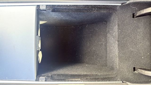 Used 2023 Tesla Model 3 Standard Range image 24