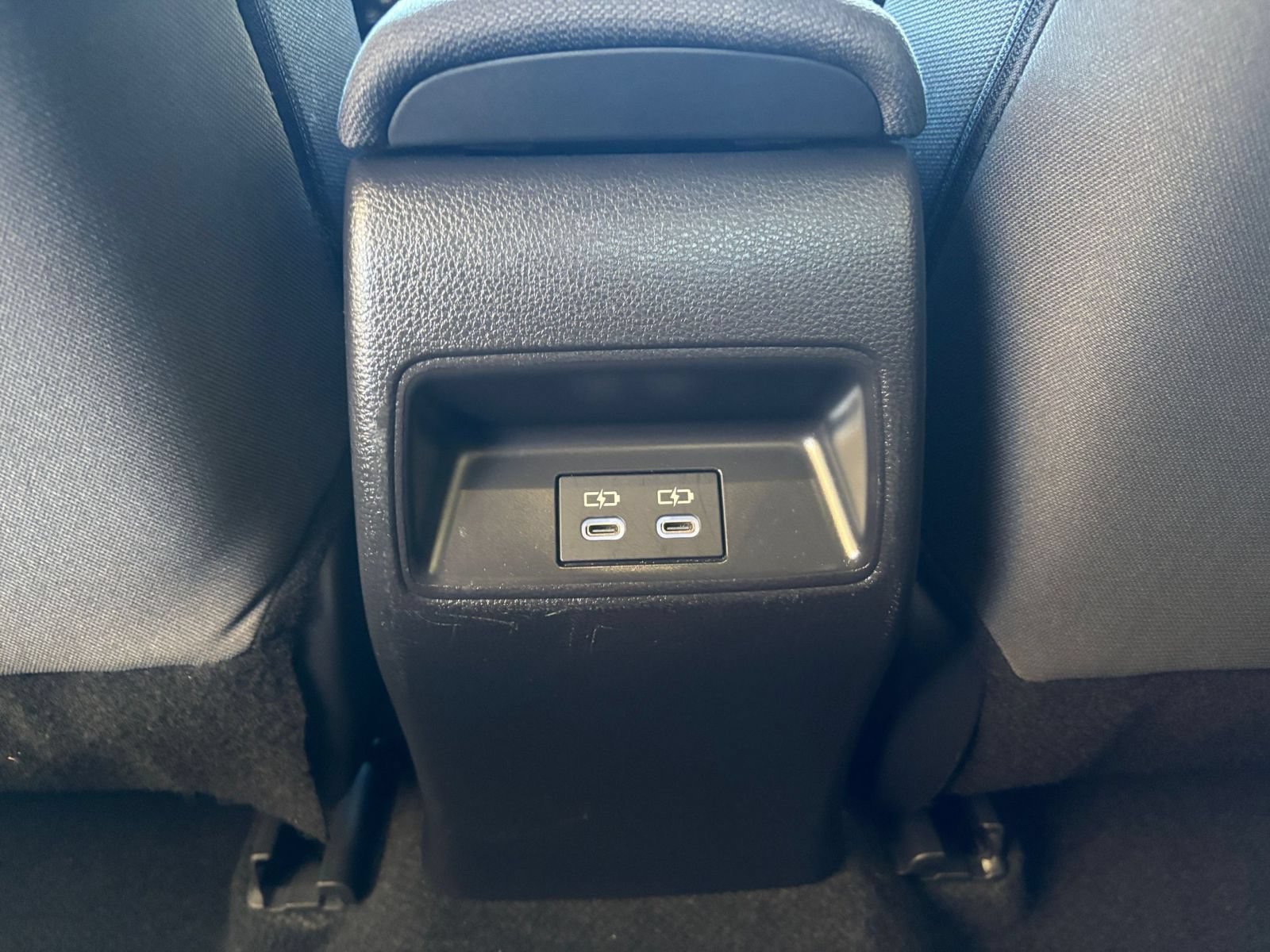 Used 2025 Toyota Corolla LE FWD image 22