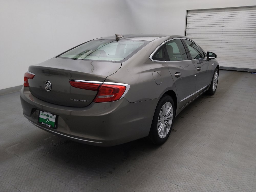 Used 2019 Buick LaCrosse Preferred image 9