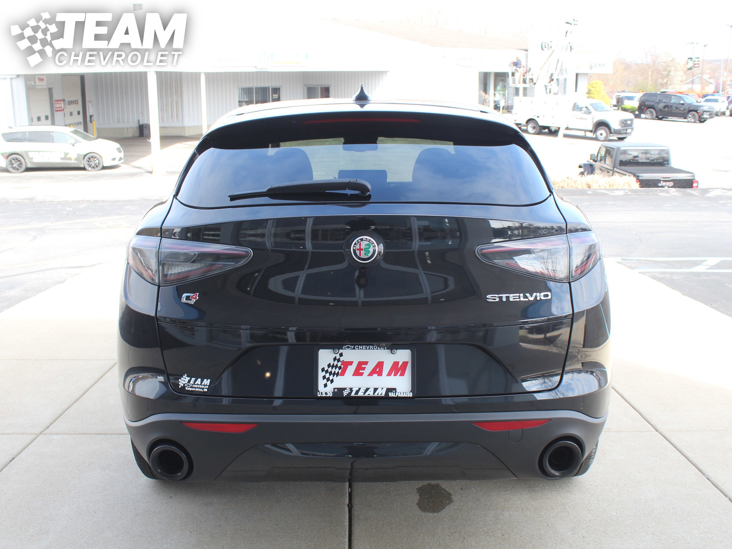 Used 2024 Alfa Romeo Stelvio Sprint image 5