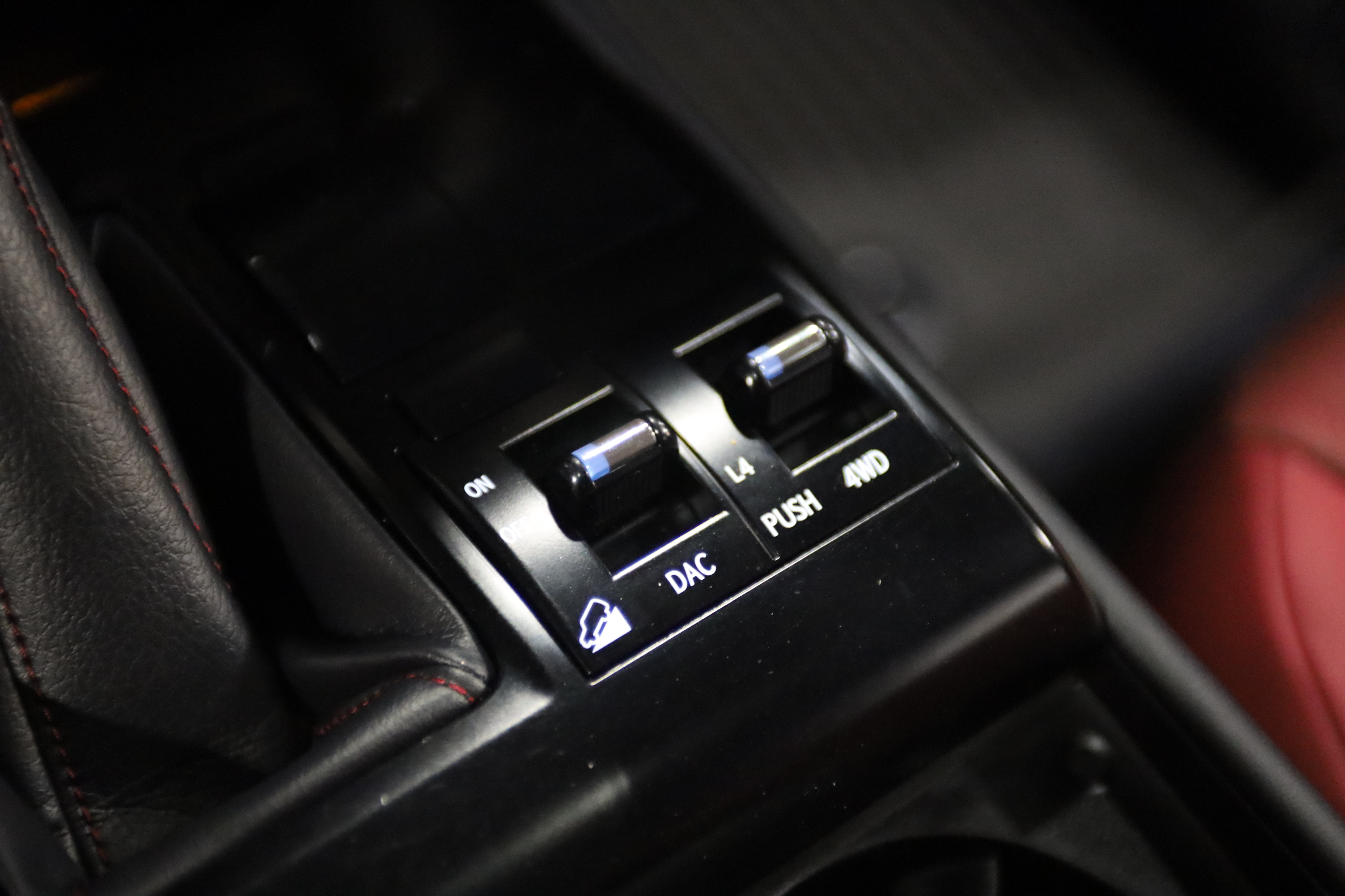 Used 2021 Lexus GX 460 Premium w/ Premium Package AWD/4WD image 34