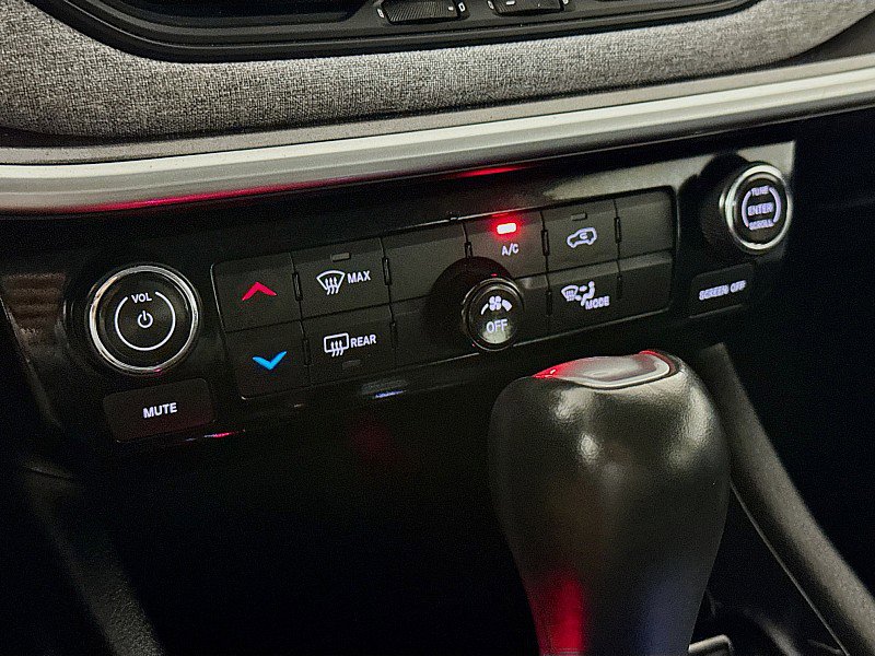 Used 2022 Jeep Compass Latitude image 16