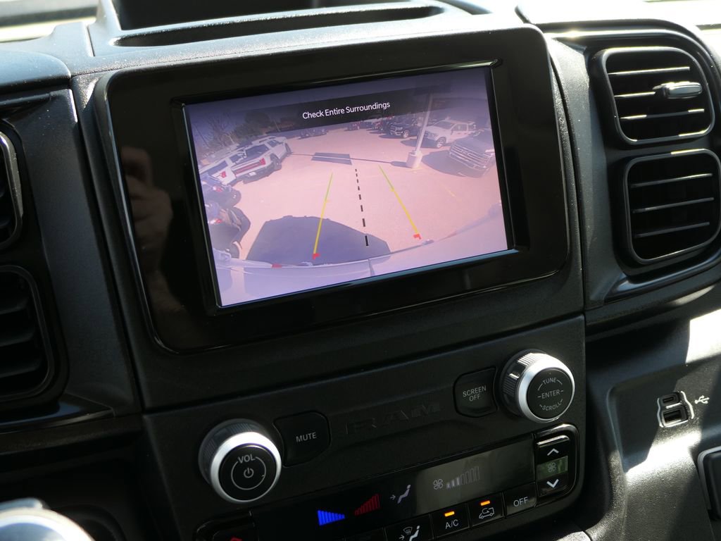 Used 2024 RAM ProMaster 2500 w/ Convenience Group image 19